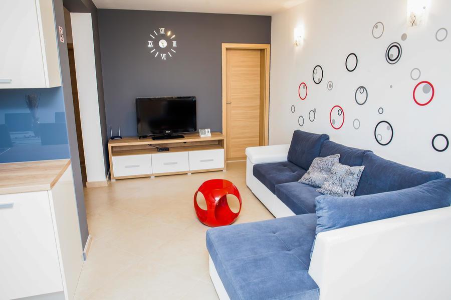 Apartmani Petricevic Supetar Exterior foto